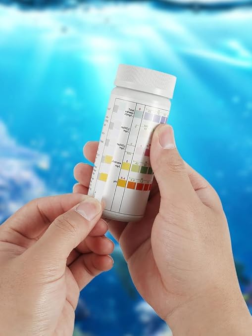 100Pcs Aquarium Test Strips 7 in 1 Fish Tank Test Kit Freshwater Saltwater Aquarium Water pH Test Strips Kit for Total Hardness Nitrate Nitrite Free Chlorine Carbonate pH Value Total Alkali